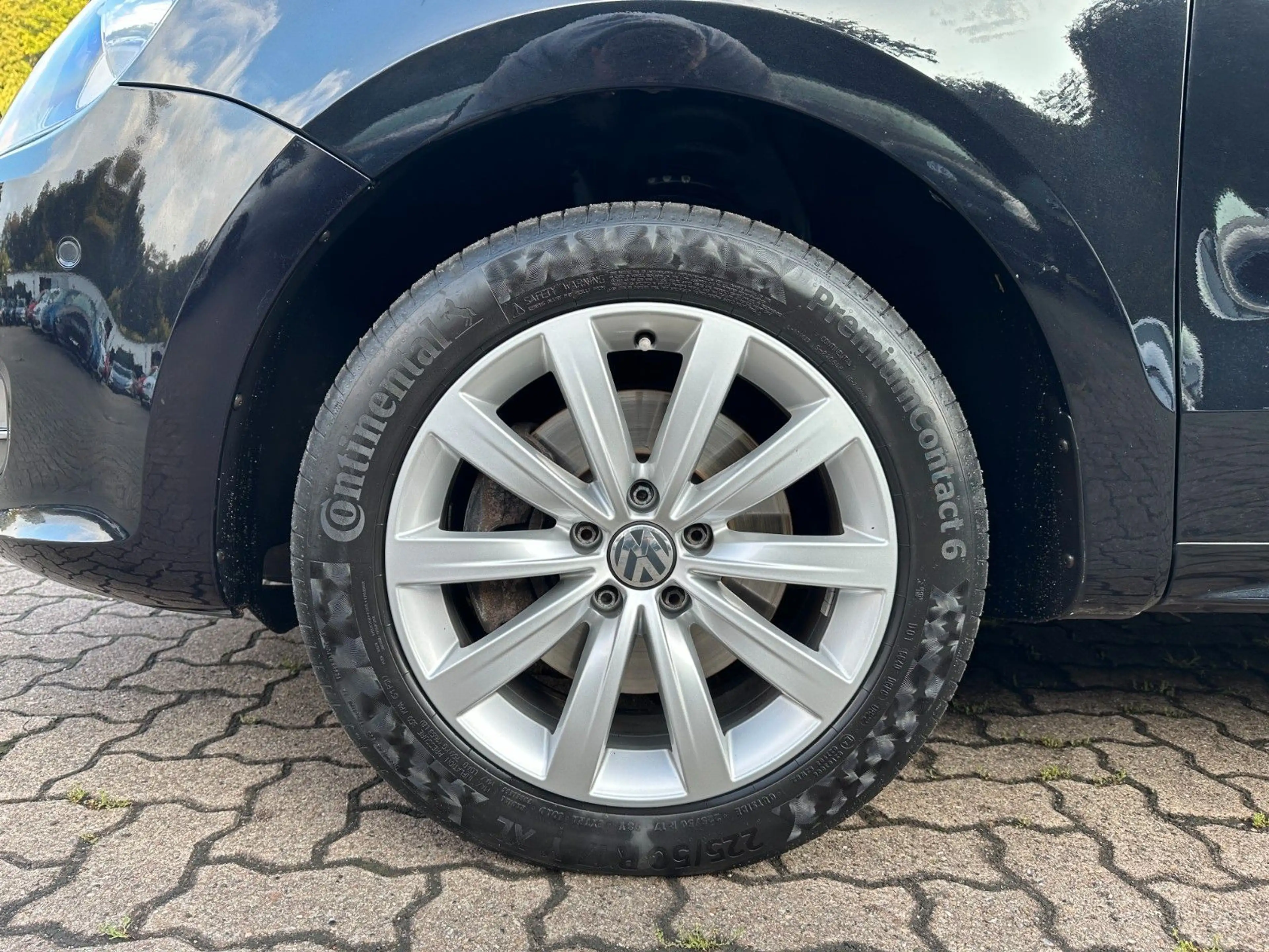 Volkswagen Sharan Highline BMT 7-SITZE AHK RFK SHZ LEDER — photo 30