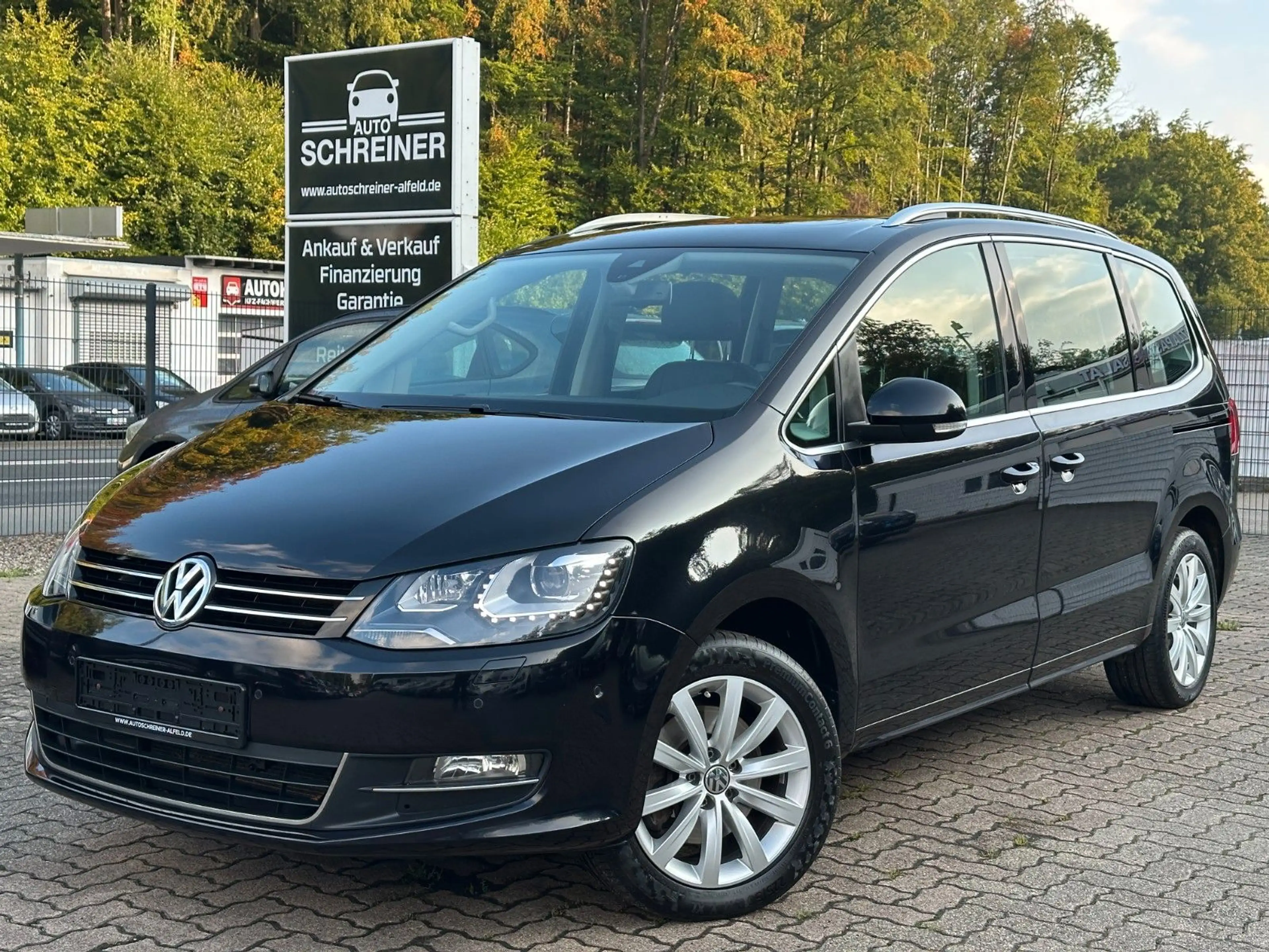 Volkswagen Sharan Highline BMT 7-SITZE AHK RFK SHZ LEDER