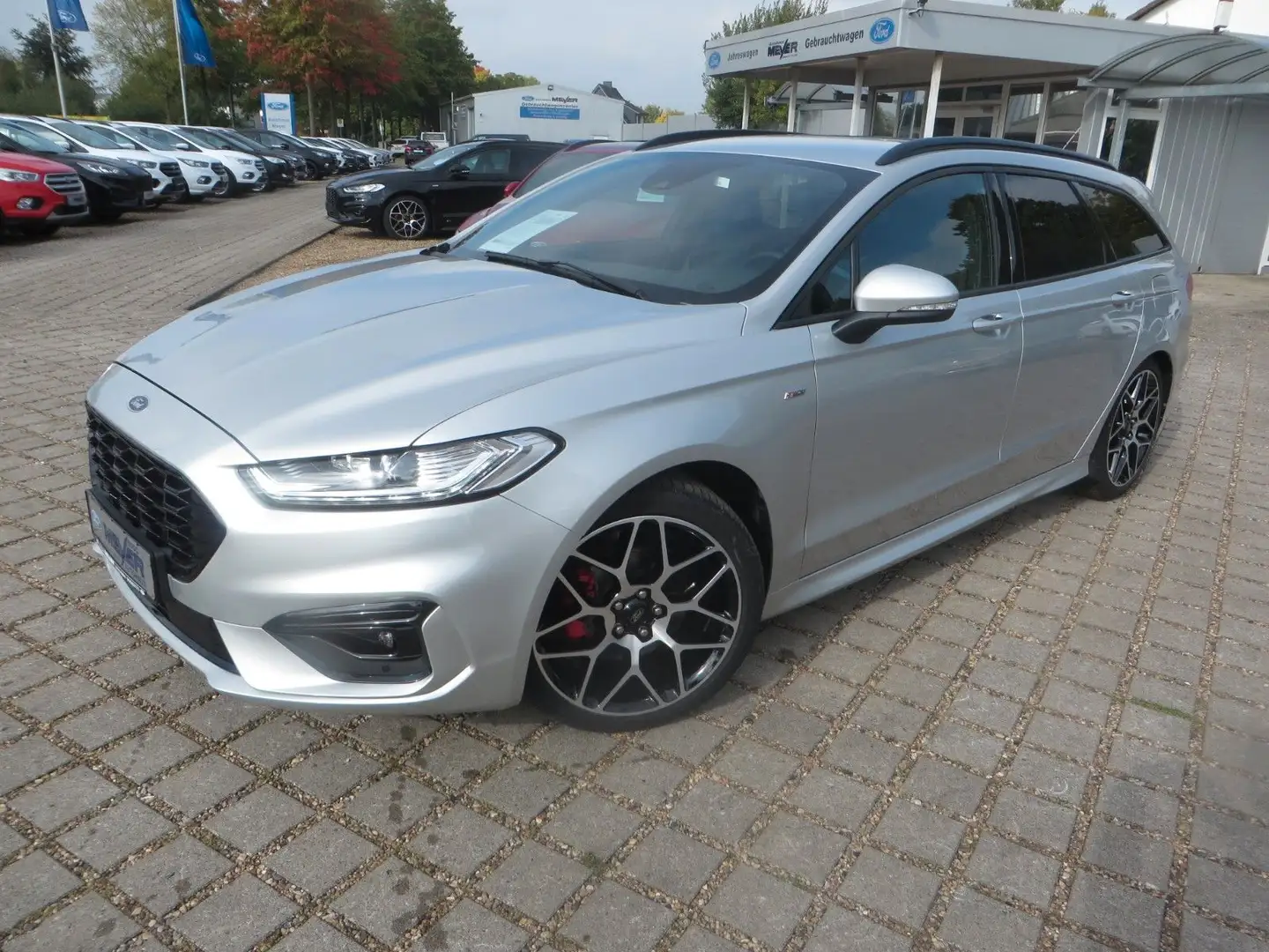 Ford Mondeo Turnier ST-Line Zilver - 1