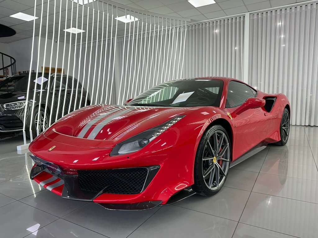 Ferrari 488 Pista DCT - foto 1