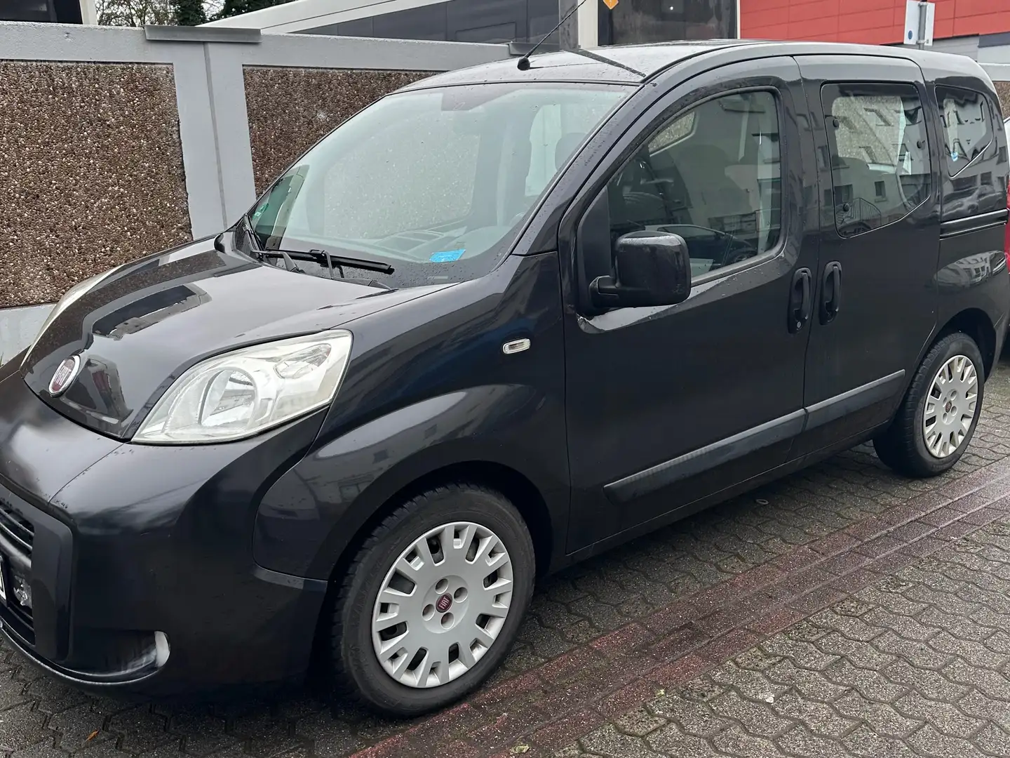 Fiat Qubo Qubo+Diesel+1.3+Multijet+16V+DPF+Start Negro - 1