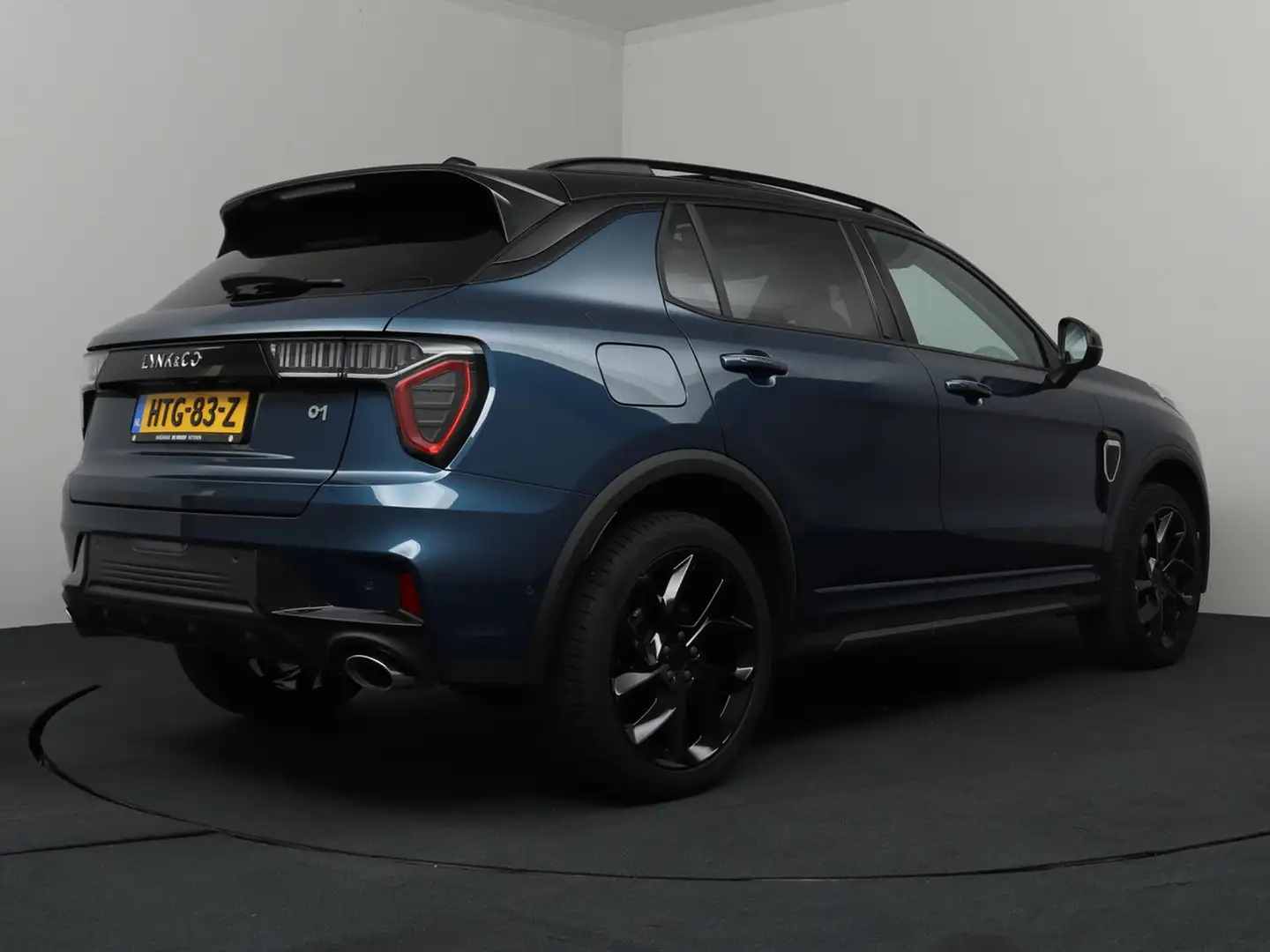 Lynk & Co 01 1.5 Black Edition! | 360° Camera | Elektrisch Pano Bleu - 2