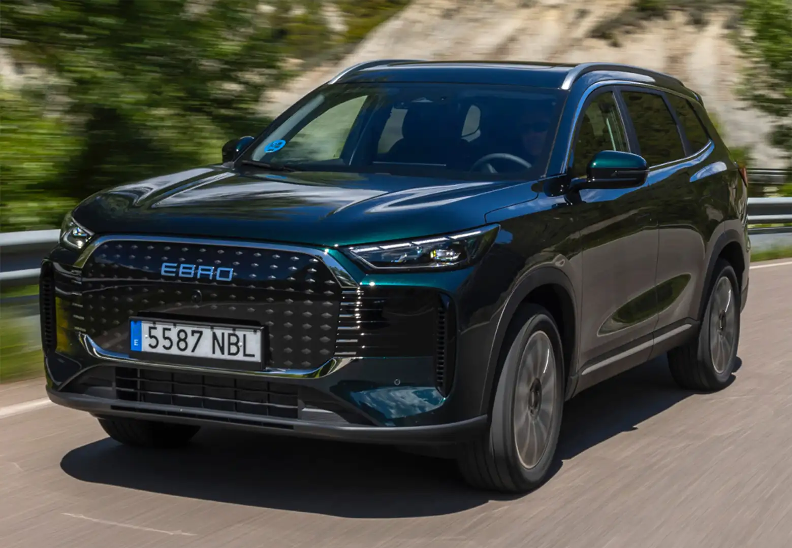 Ebro s800 1.5 TGDI PHEV E-CVT Premium FWD - 1