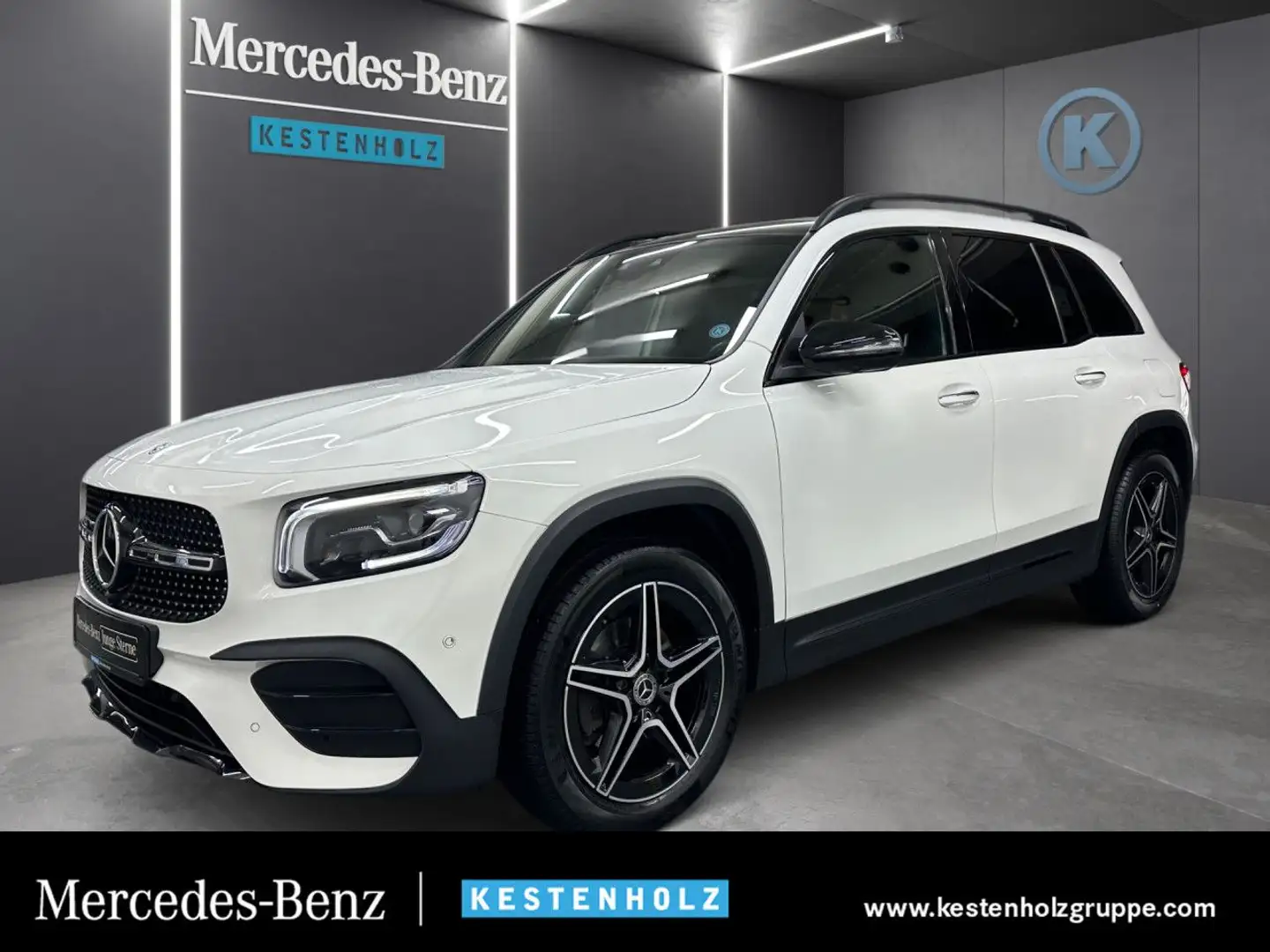 Mercedes-Benz GLB 250 4MATIC AMG+AHK+PANO+HUD+HANDS-FREE Bílá - 1