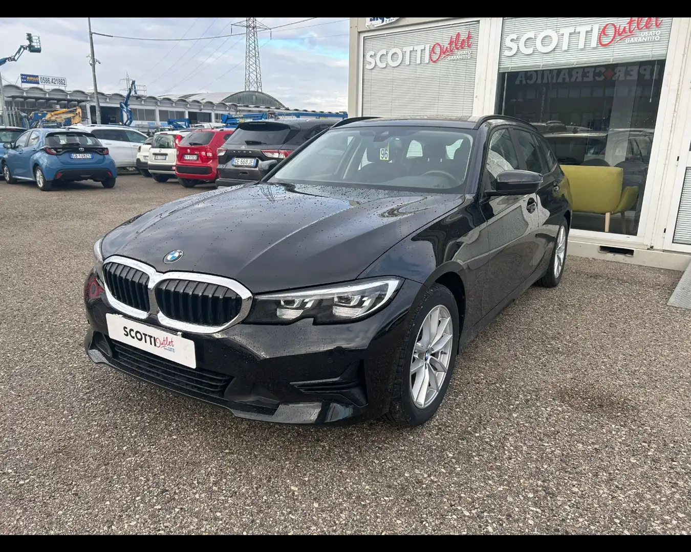 BMW 318 d mhev 48V Busin.Advantage auto Negro - 1