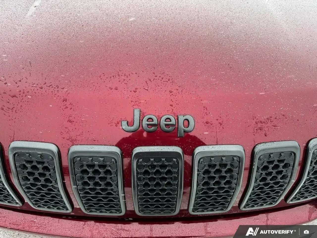 Jeep Cherokee снимка Jeep Cherokee