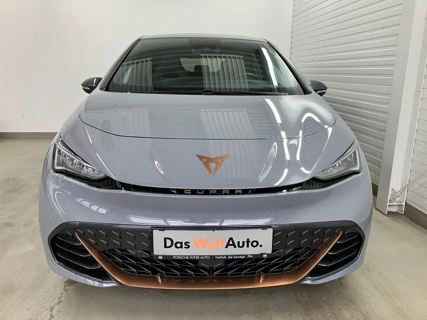 CUPRA Born 58 150kW/204PS Grau - 2