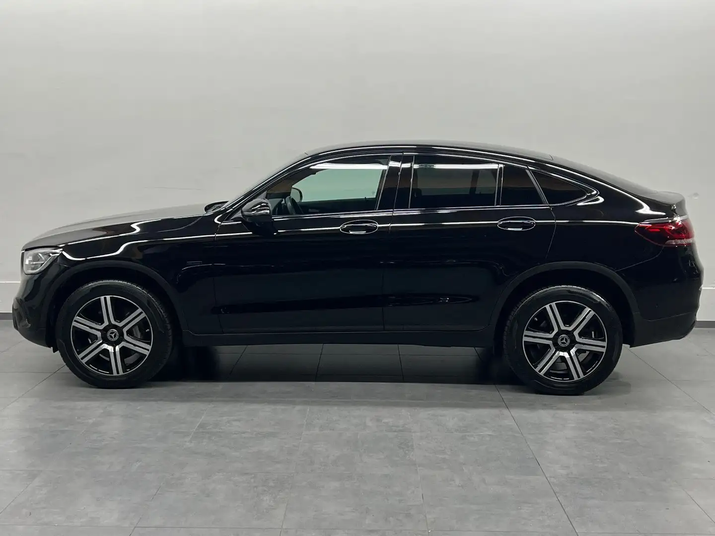 Mercedes-Benz GLC 300 de 4M Coupe*LED*MBUX*Kamera*Leder*Night* Schwarz - 2