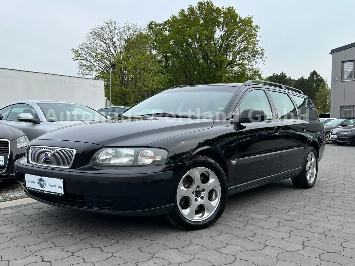 Volvo V70 2.4D/S-Heft/HU NEU/Klima/2.Hand Noir - 2