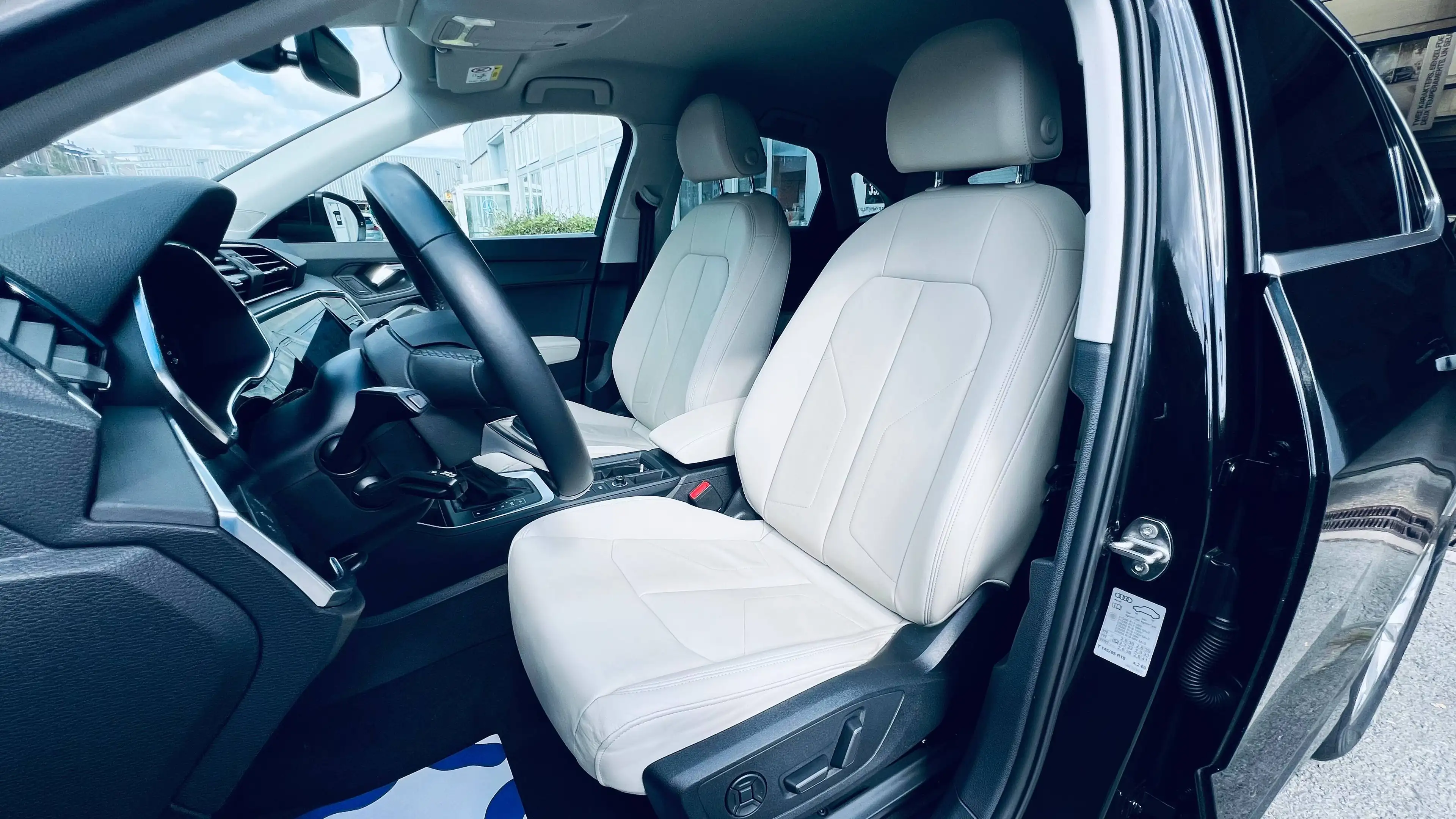 Audi Q3 Sportback 35 TFSI S tronic+LED+CUIR+CARPLAY+CAMERA+CARNET+GARANTIE — photo 11