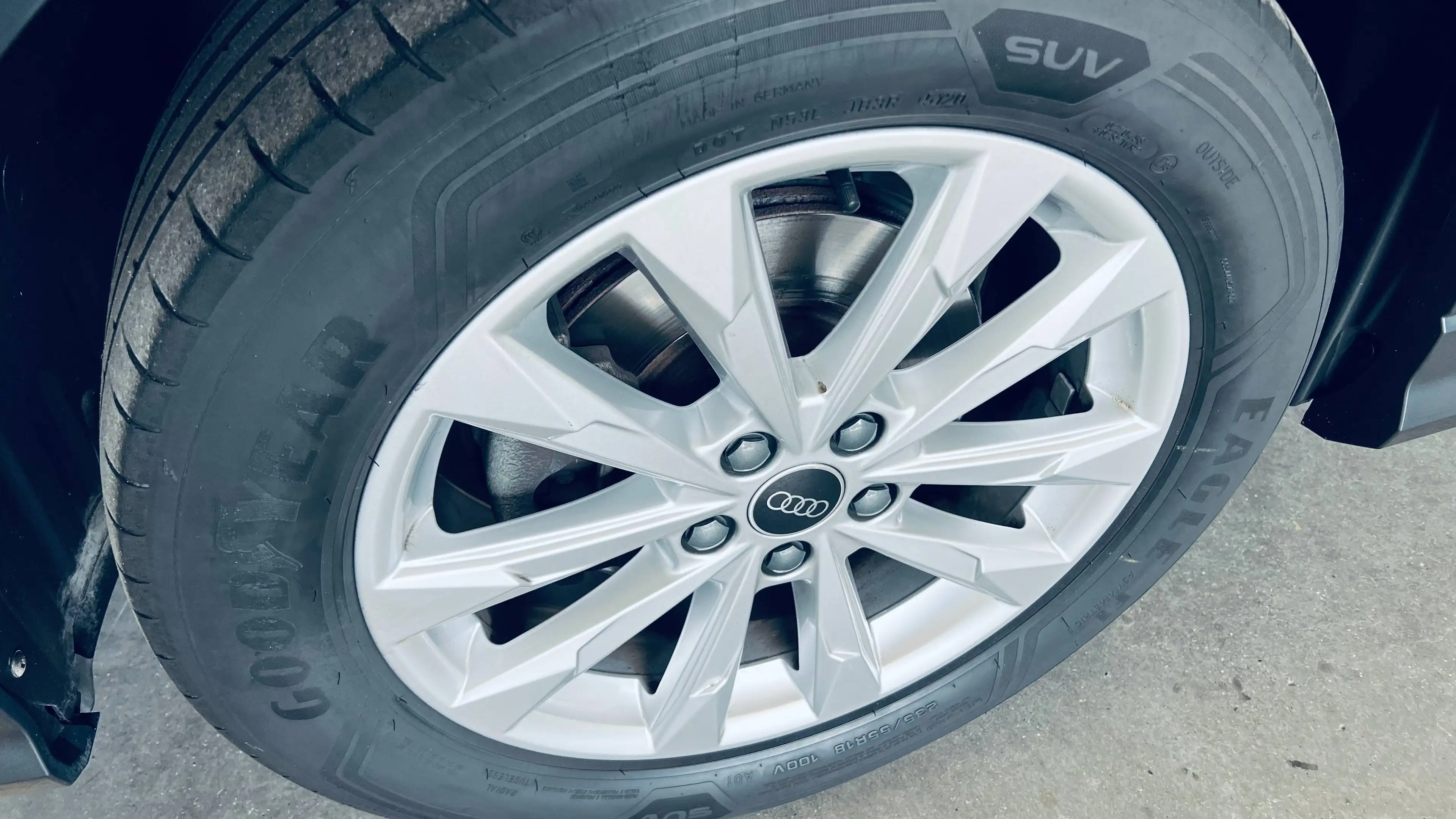 Audi Q3 Sportback 35 TFSI S tronic+LED+CUIR+CARPLAY+CAMERA+CARNET+GARANTIE — photo 8