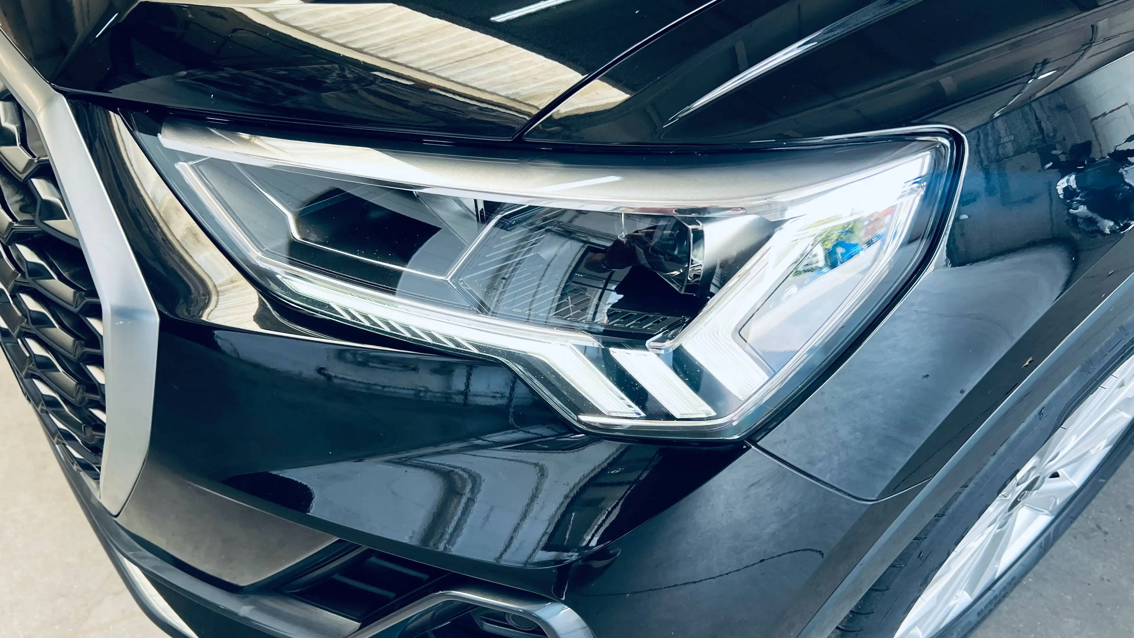 Audi Q3 Sportback 35 TFSI S tronic+LED+CUIR+CARPLAY+CAMERA+CARNET+GARANTIE — photo 7