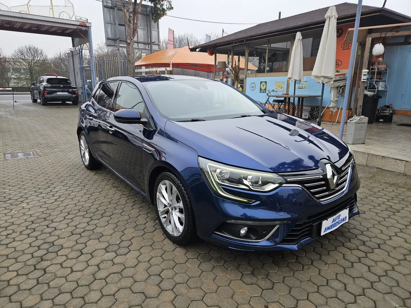 Renault Megane Megane IV 2016 1.5 dci energy Intens 110cv Bleu - 2