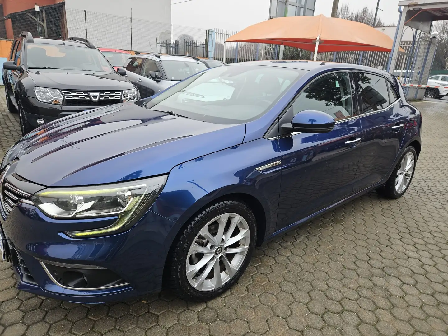 Renault Megane Megane IV 2016 1.5 dci energy Intens 110cv Bleu - 1