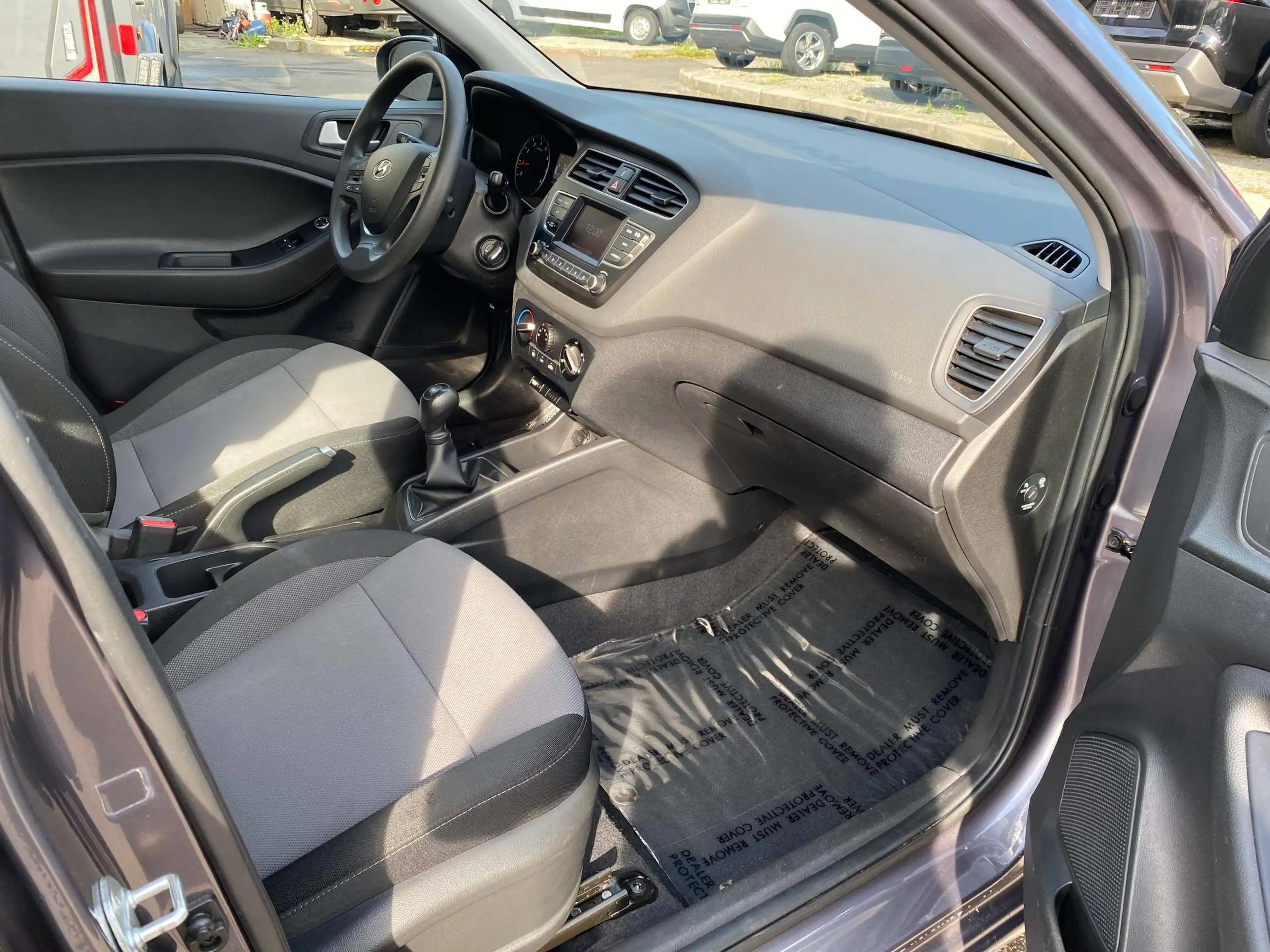 Hyundai i20 i20 1.2i Air AIRCO CRUISE BLEUTOOTH MET GARANTIE — photo 5