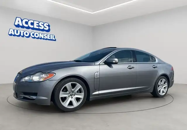 Jaguar XF V6 3.0 i 238 CV BVA LUXE PREMUIM SUIVI D'ENTRETIEN COMPLET TOIT OUVRANT BLUETHOOTH