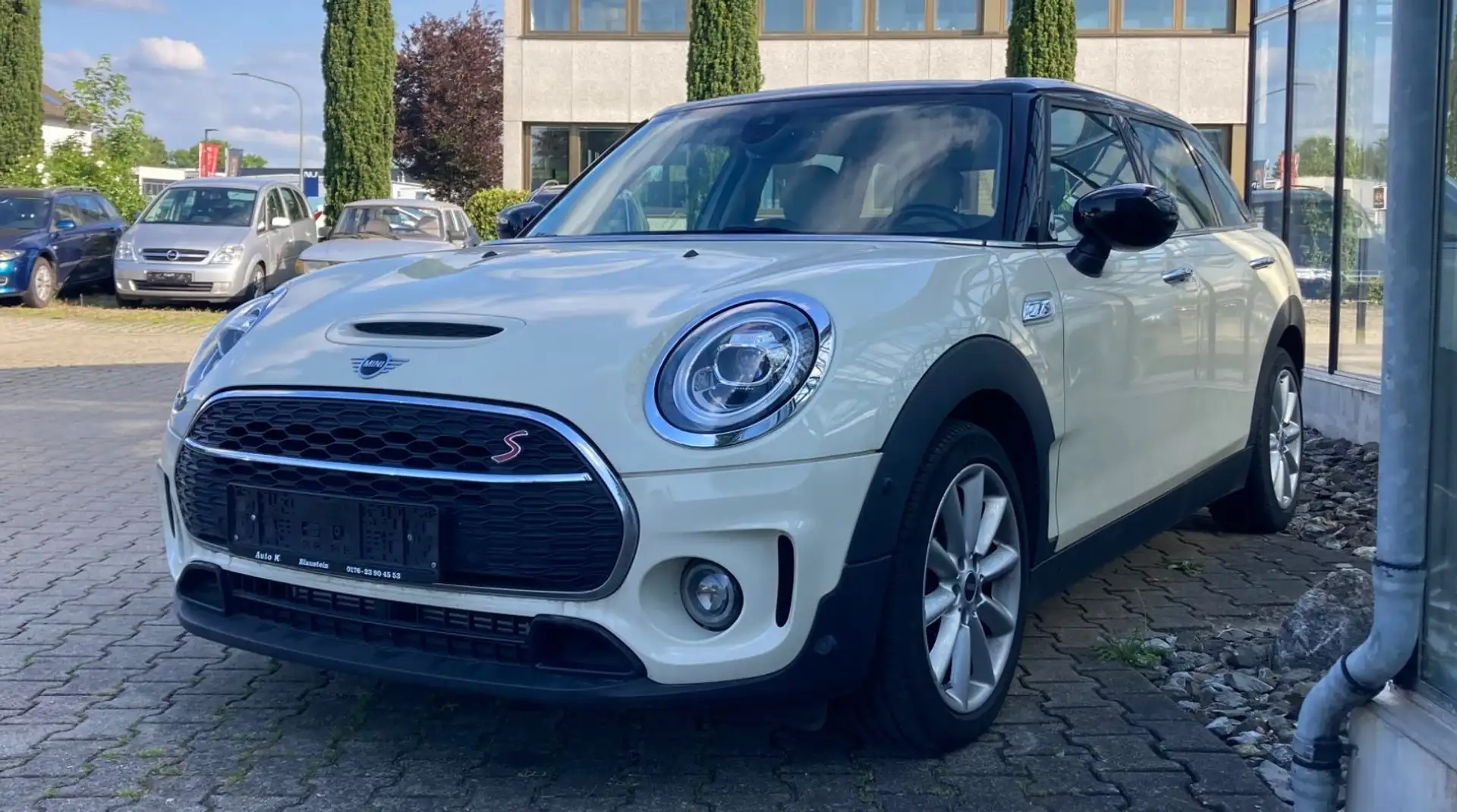 MINI Cooper S Clubman Navi Automatik Panorama Leder Blanc - 2