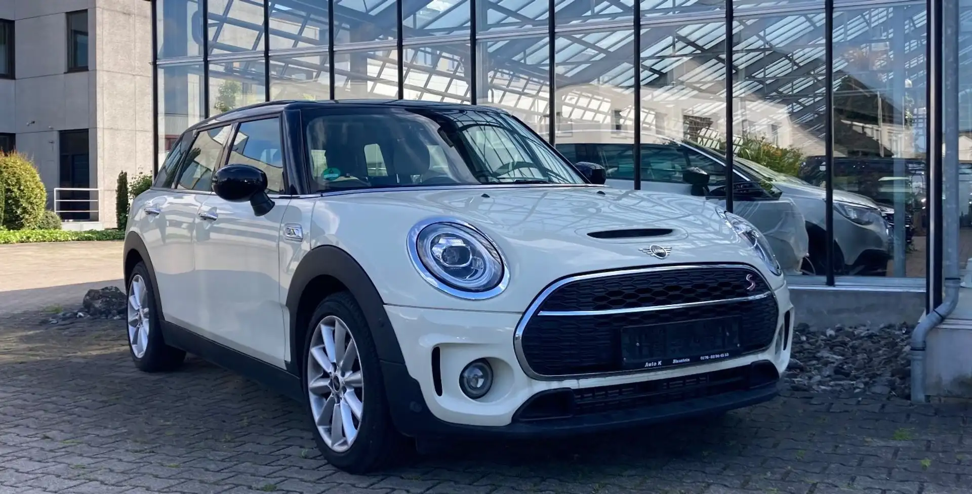 MINI Cooper S Clubman Navi Automatik Panorama Leder Blanc - 1
