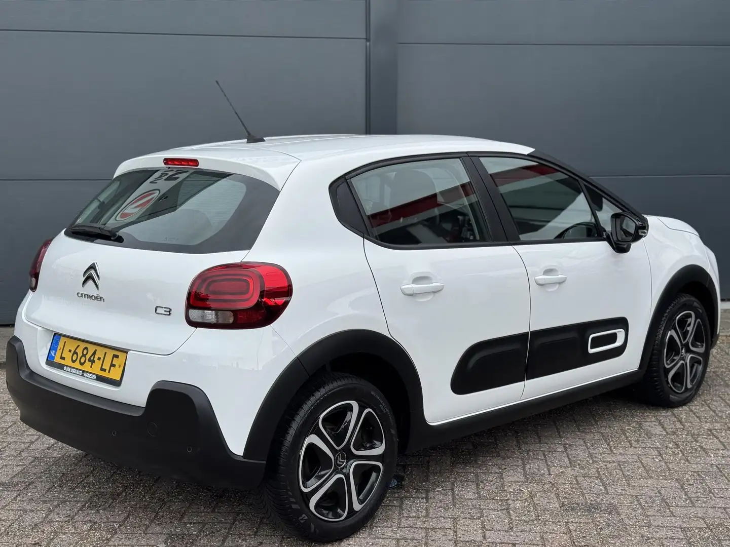 Citroen C3 1.2 PureTech Feel / Geen Import / 100 % Onderhoud Blanc - 2