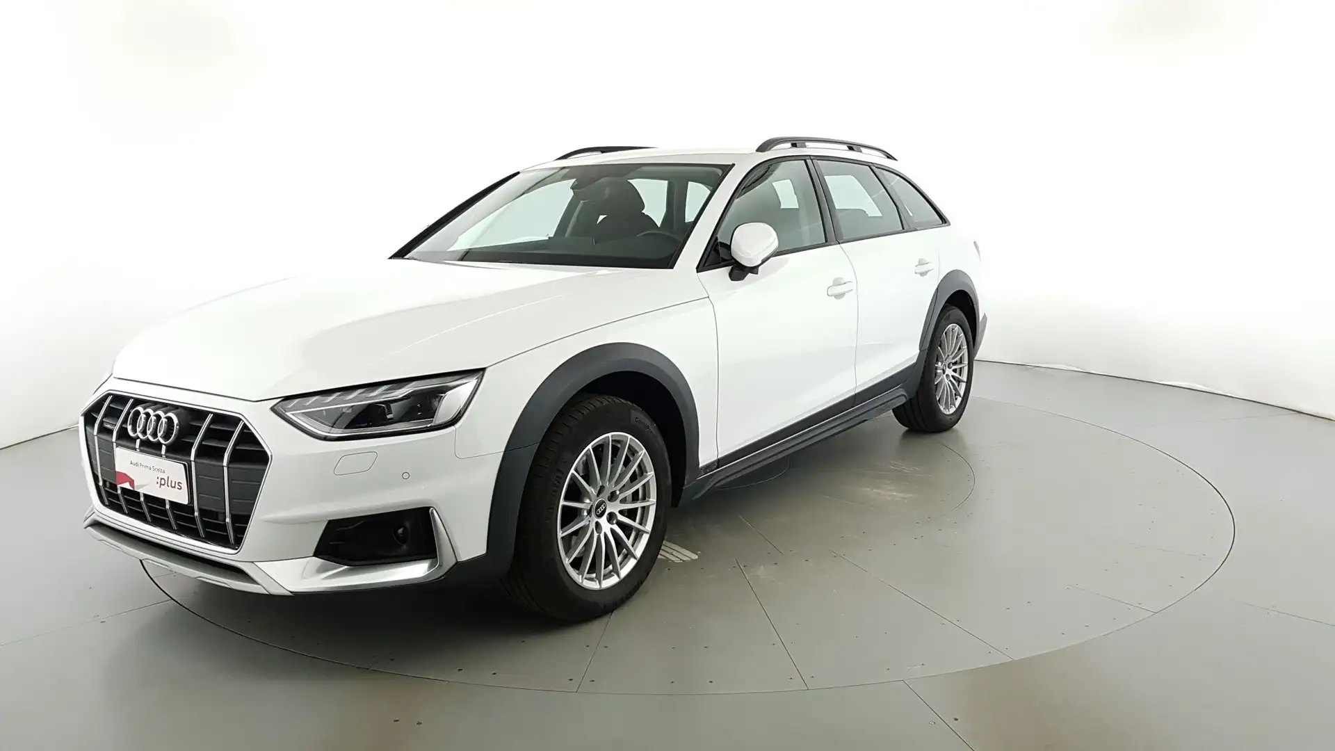 Audi A4 allroad 40 2.0 tdi mhev Business Evolution quattro 204cv Bianco - 1