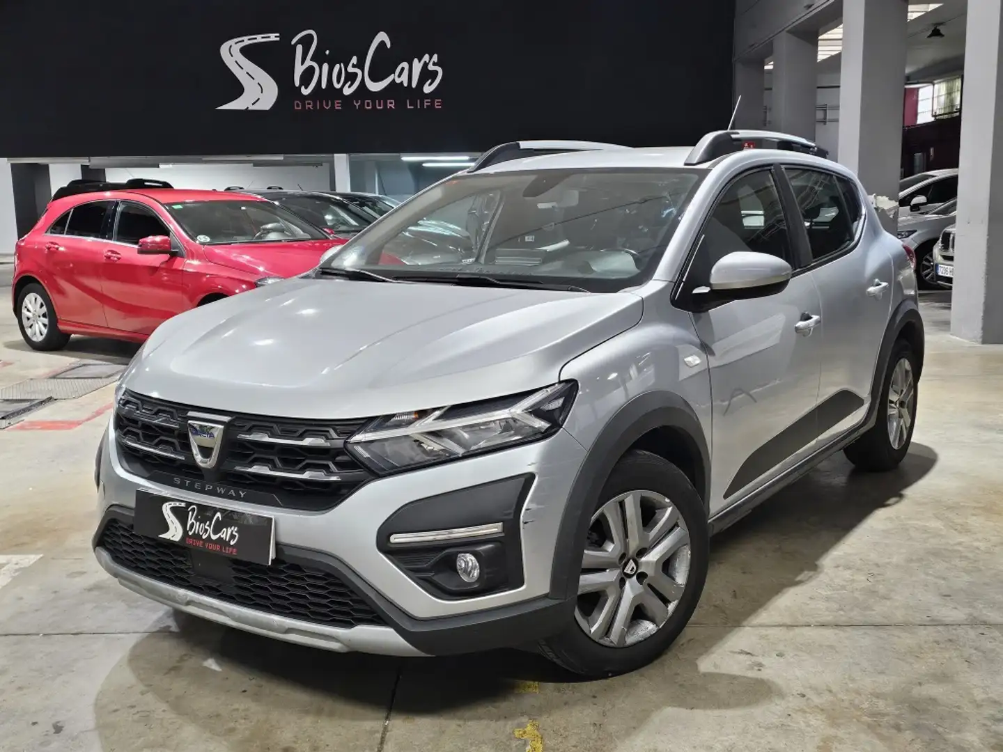 Dacia Sandero Stepway ECO-G Essential 74kW Gris - 1