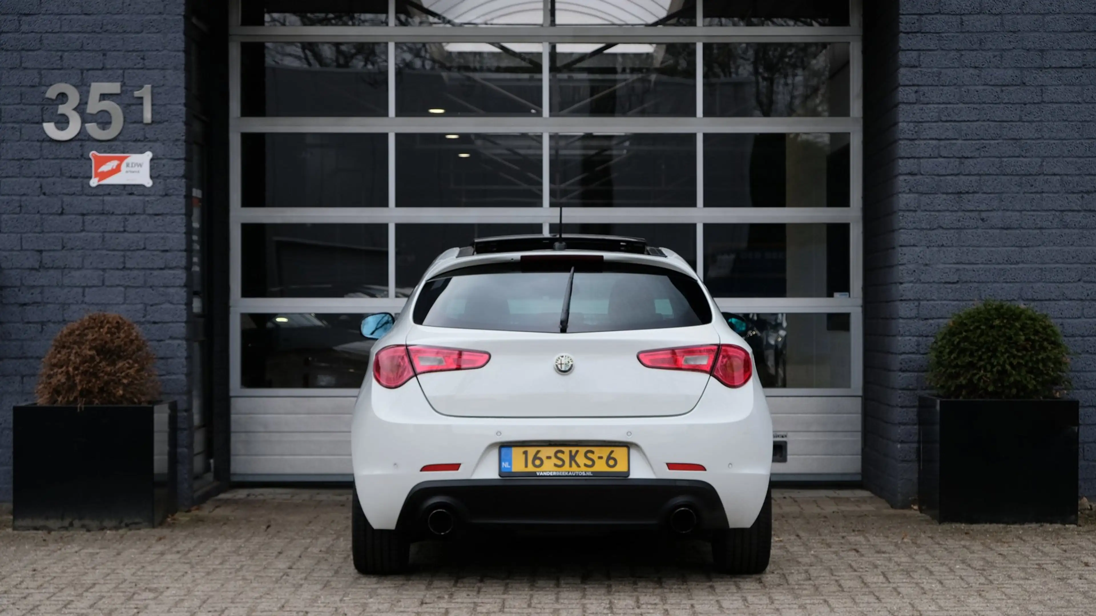 Alfa Romeo Giulietta 1.7 TBi Quadrifoglio Verde |Bose|Leder|Pano|Xenon — photo 4