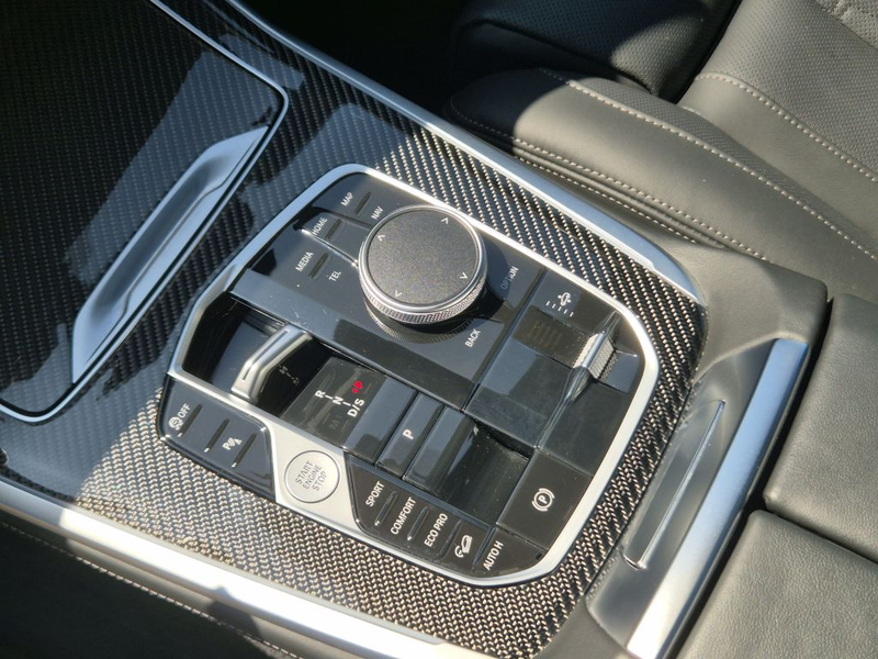 BMW X7 xDrive40d — photo 13