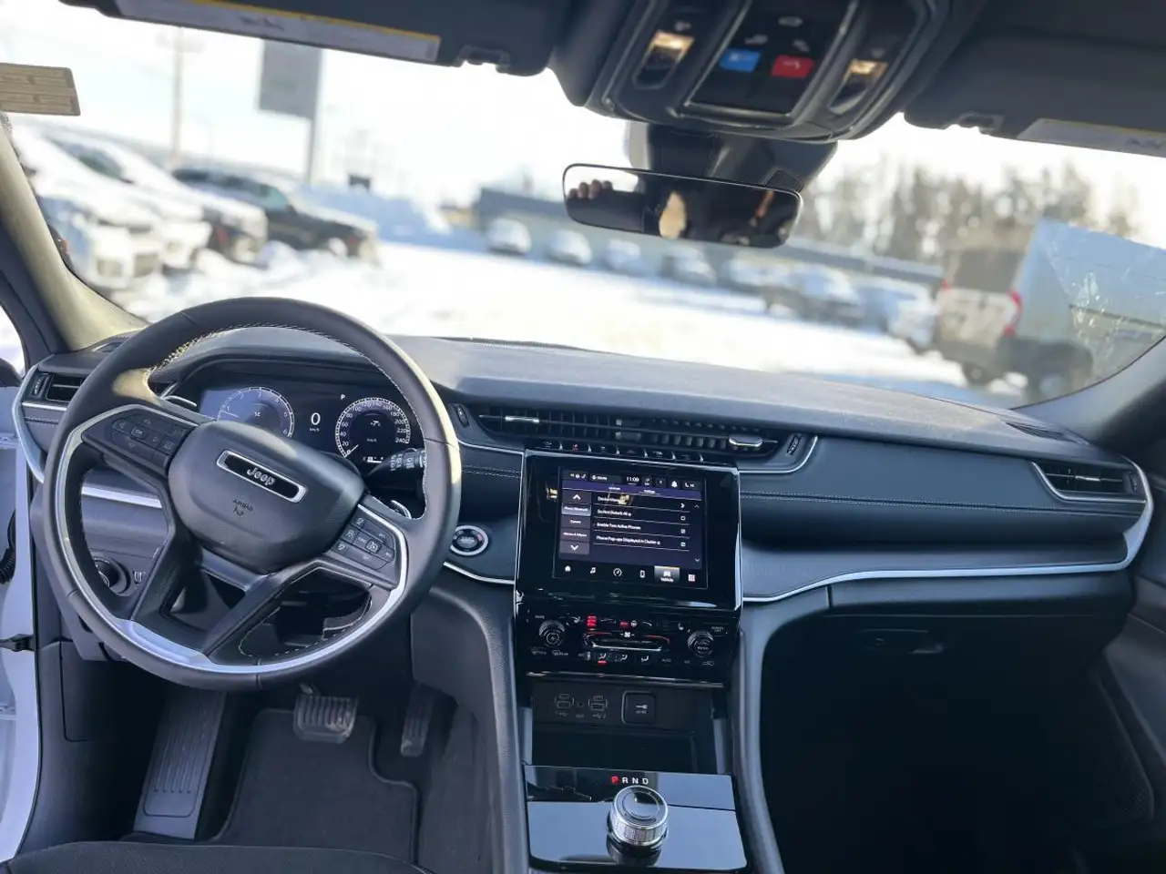 Jeep Grand Cherokee снимка Jeep Grand Cherokee