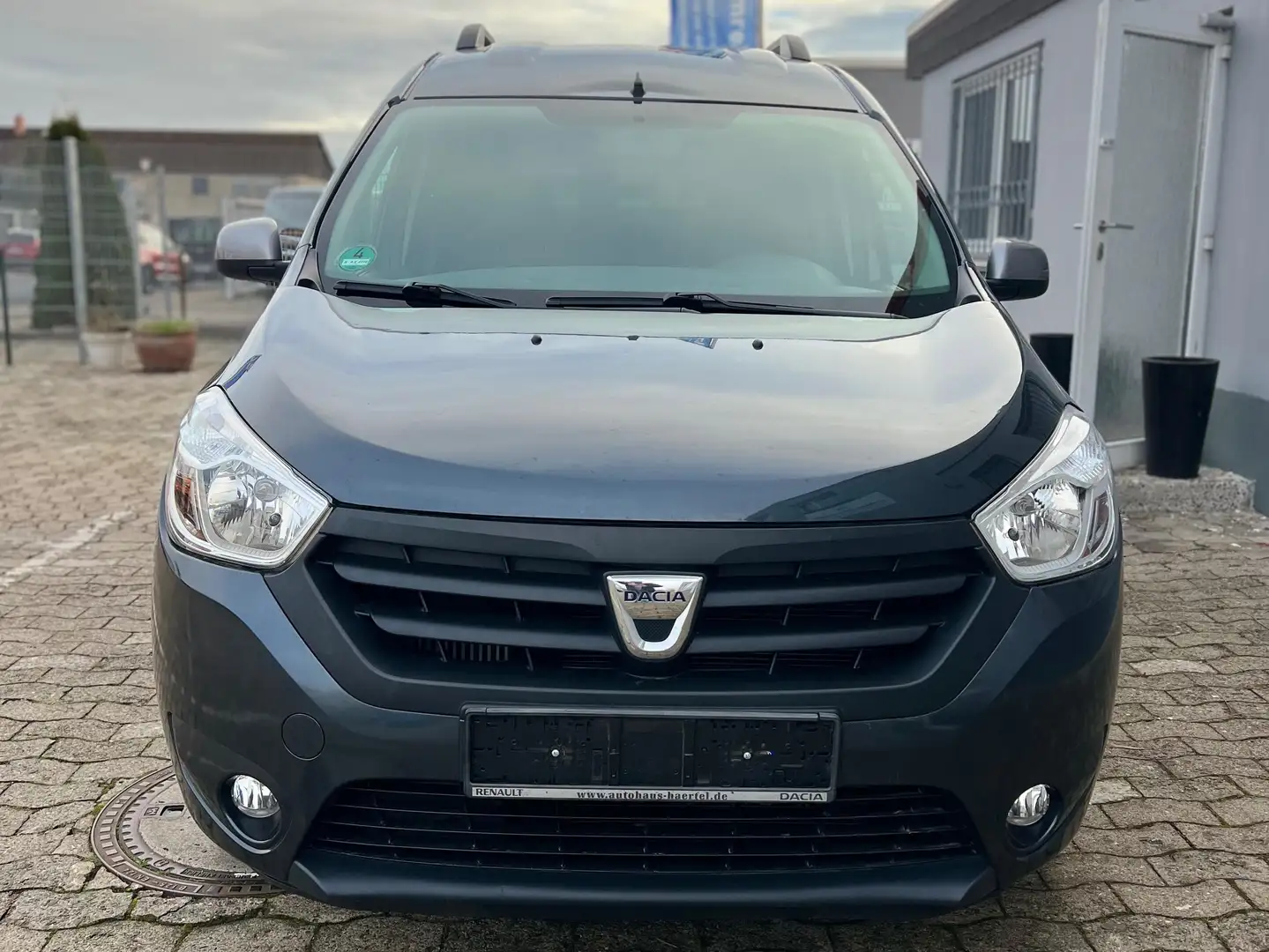 Dacia Dokker Celebration Noir - 2