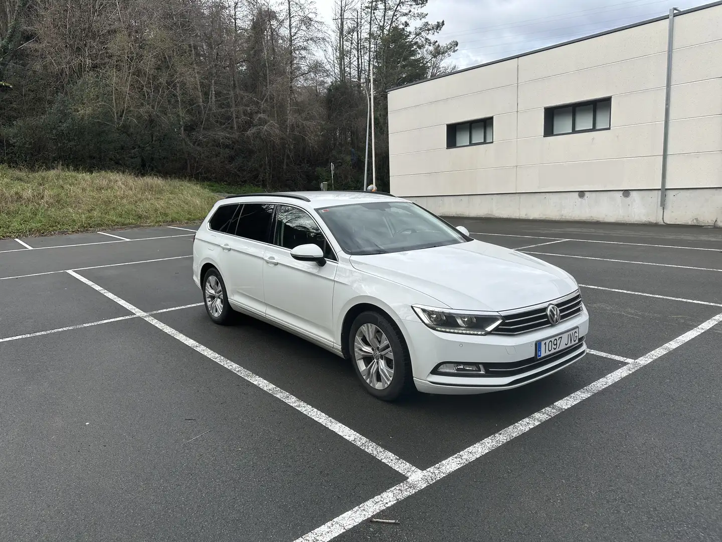 Volkswagen Passat Variant 1.6TDI Advance 88kW - 1