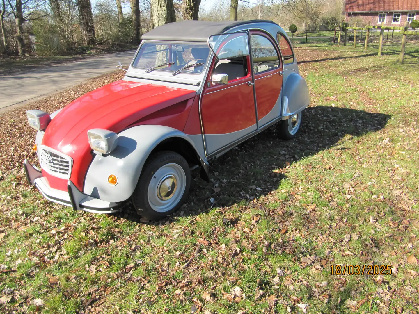 Citroen 2CV 2CV6 Club Oldtimer Červená - 2