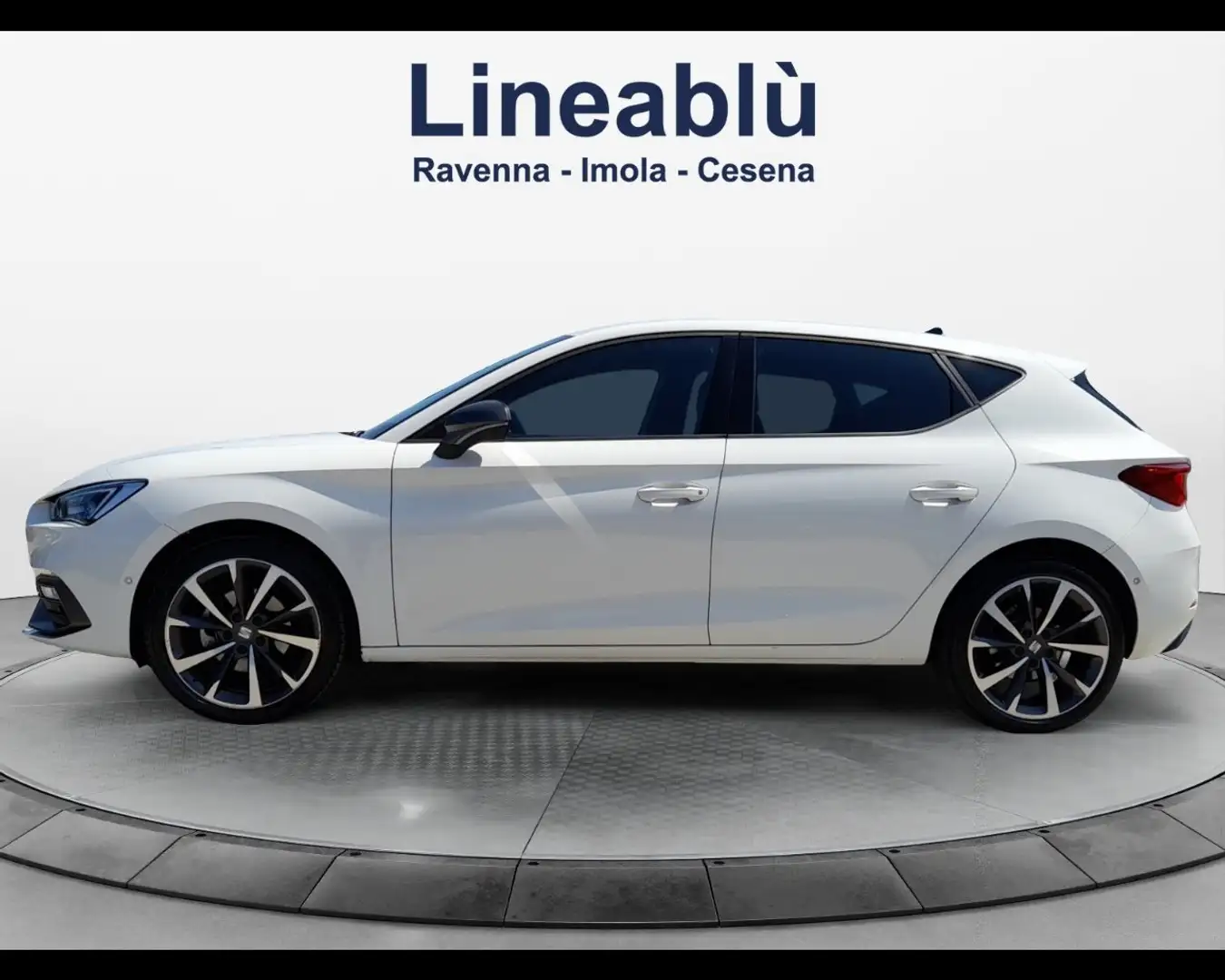 SEAT Leon 4ª serie 1.5 TGI DSG FR Bianco - 2