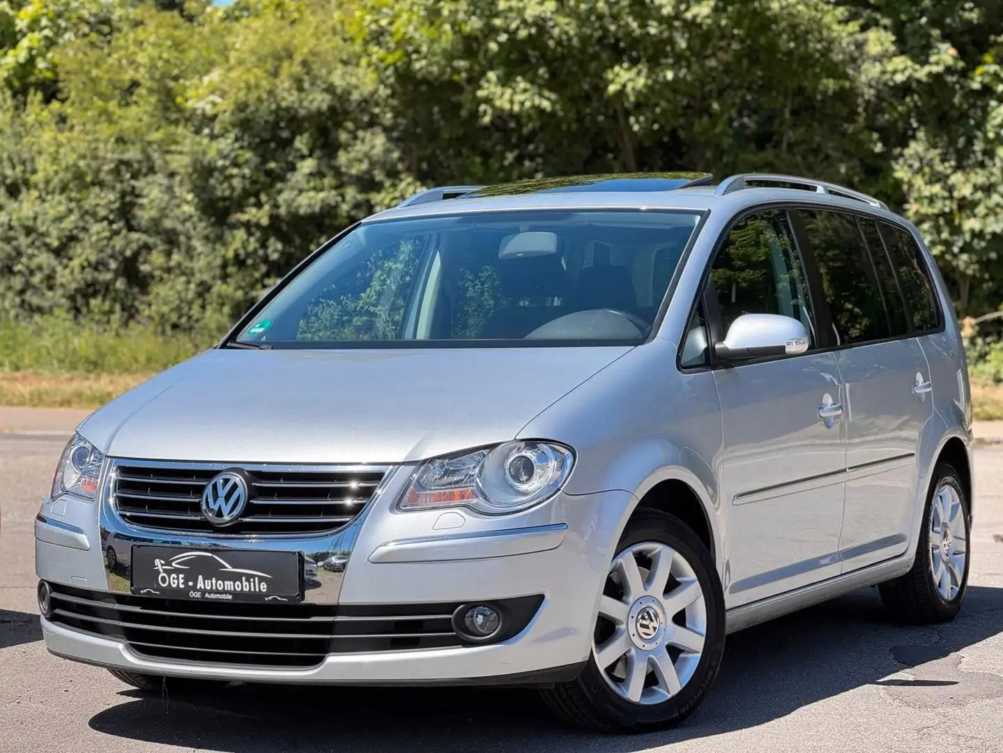 Volkswagen Touran 2.0 TDI Highline/SHD/Tempom./PDC/AHK Argento - 1