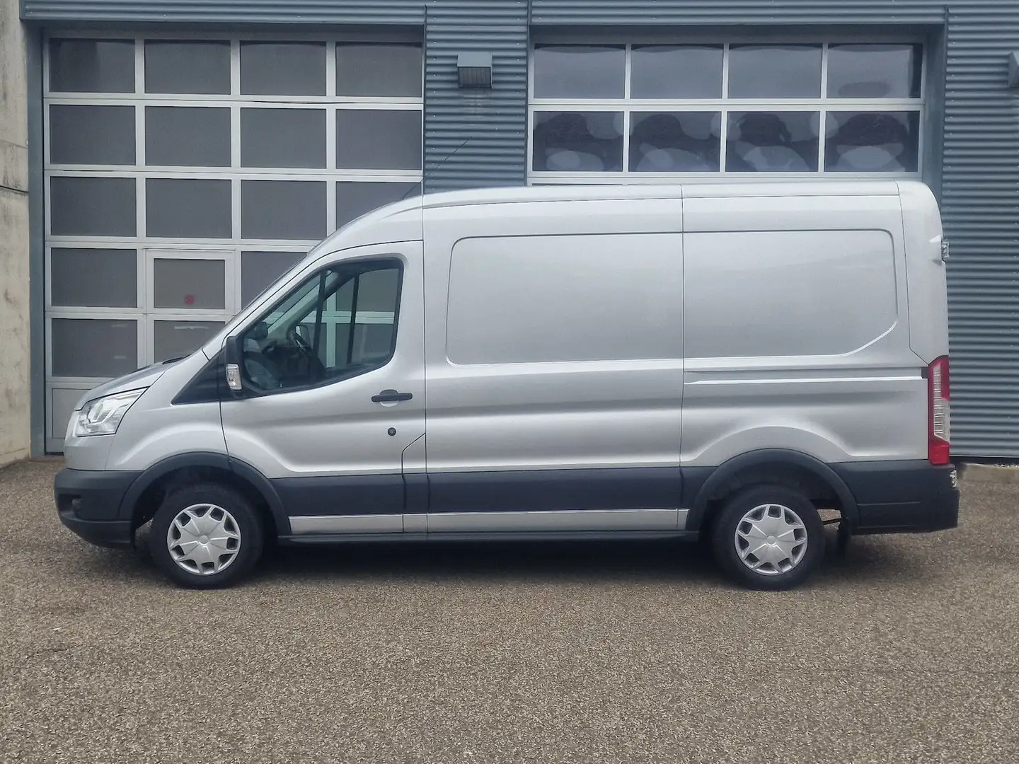 Ford Transit 310 L2 H2 Trend Klima Werkstatt Zilver - 2