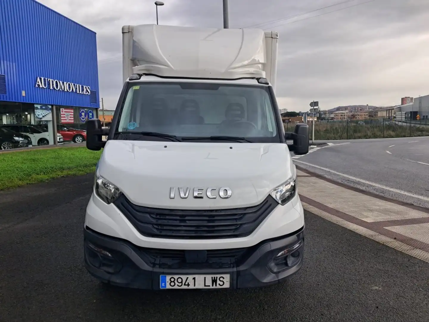 Iveco Daily 35C 16H 3450 Blanc - 2