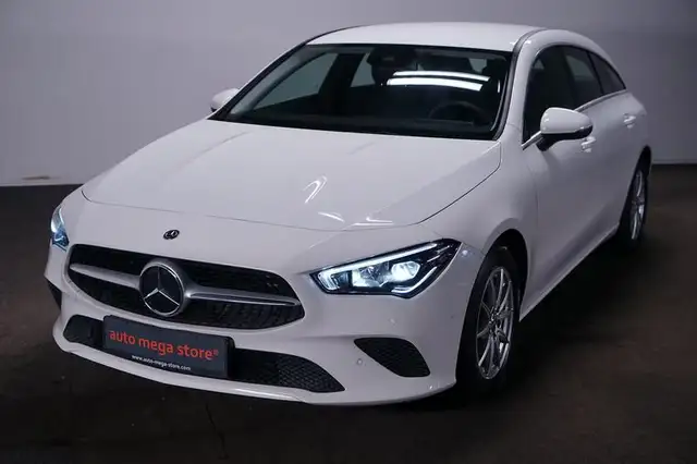 Mercedes-Benz CLA 180 1.4 Shooting Brake 7G DCT*LED*Navi*PDC*T