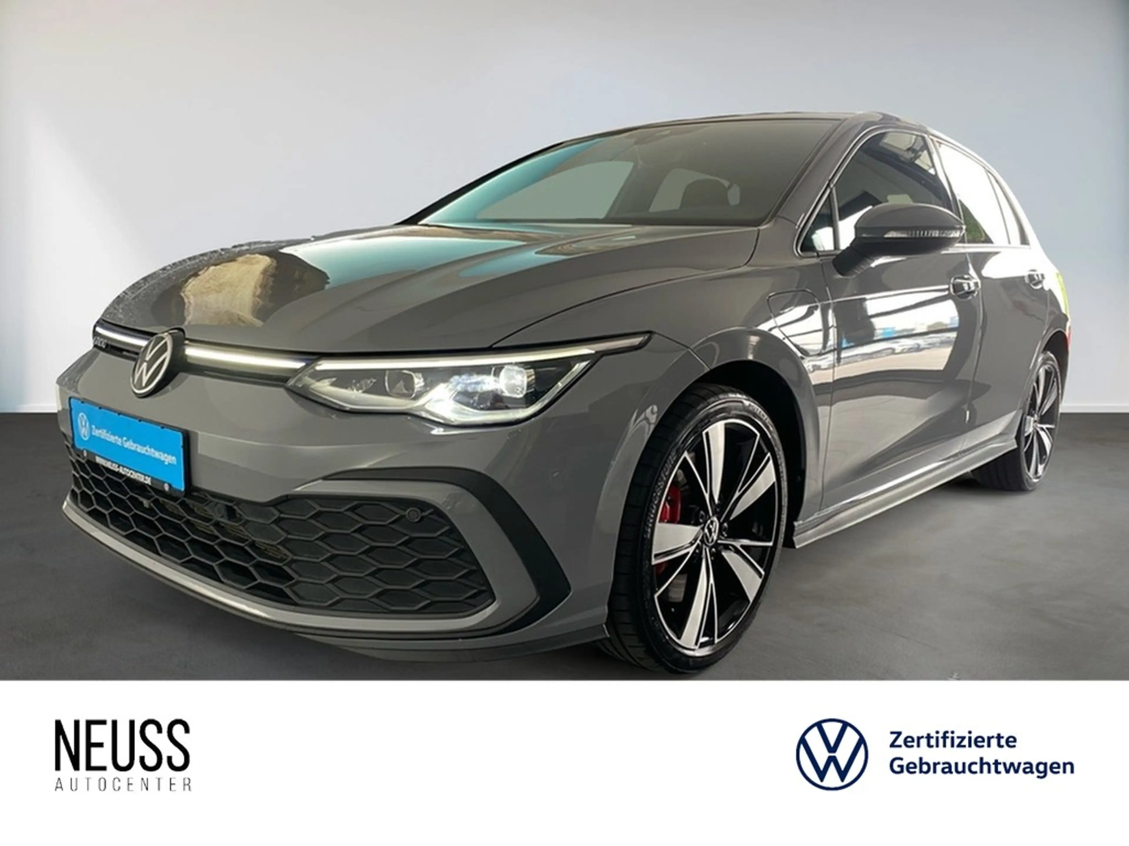 Volkswagen Golf 1.4 GTE DSG AHK+NAVI+SHZ+APP-CONNECT+18ZOLLALU+...