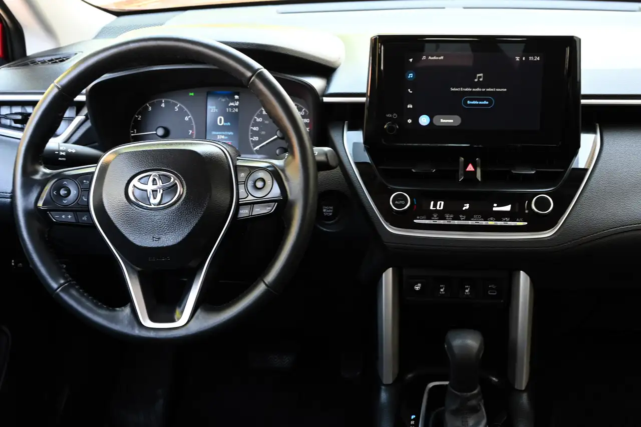 Toyota Corolla Cross снимка Toyota Corolla Cross