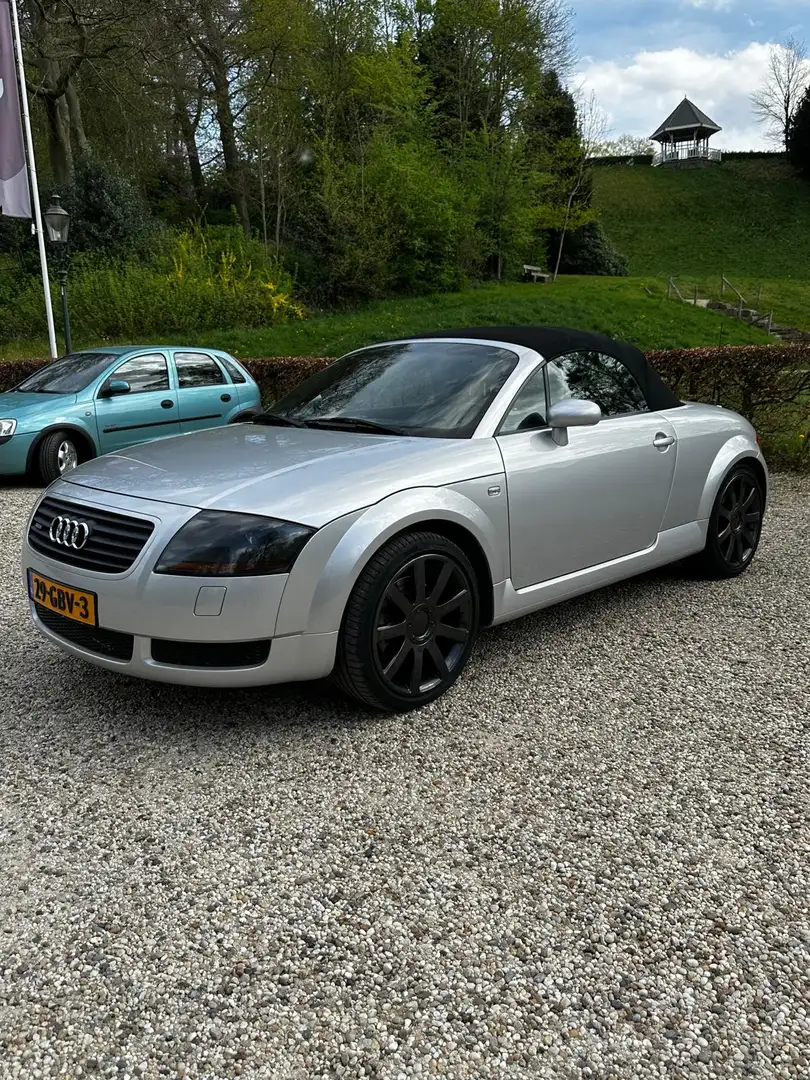 Audi TT 1.8 5V Turbo quattro Grijs - 2