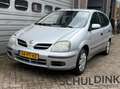 Nissan Almera Tino 1.8 Visia TREKHAAK|CAMERA|HOGE INSTAP|AIRCO Grau - thumbnail 2