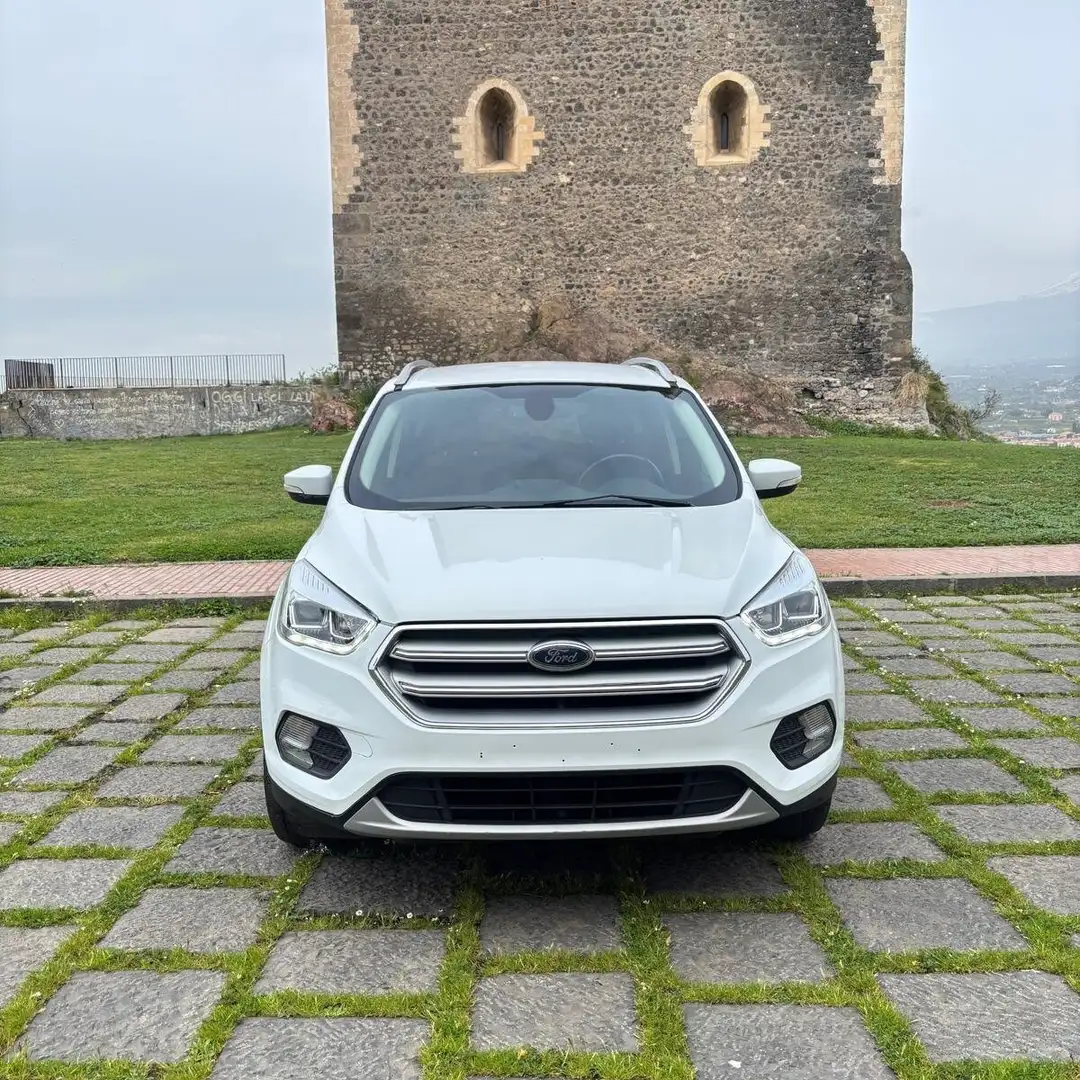 Ford Kuga 2.0 TDCI 150 CV S&S 2WD Titanium Bianco - 1