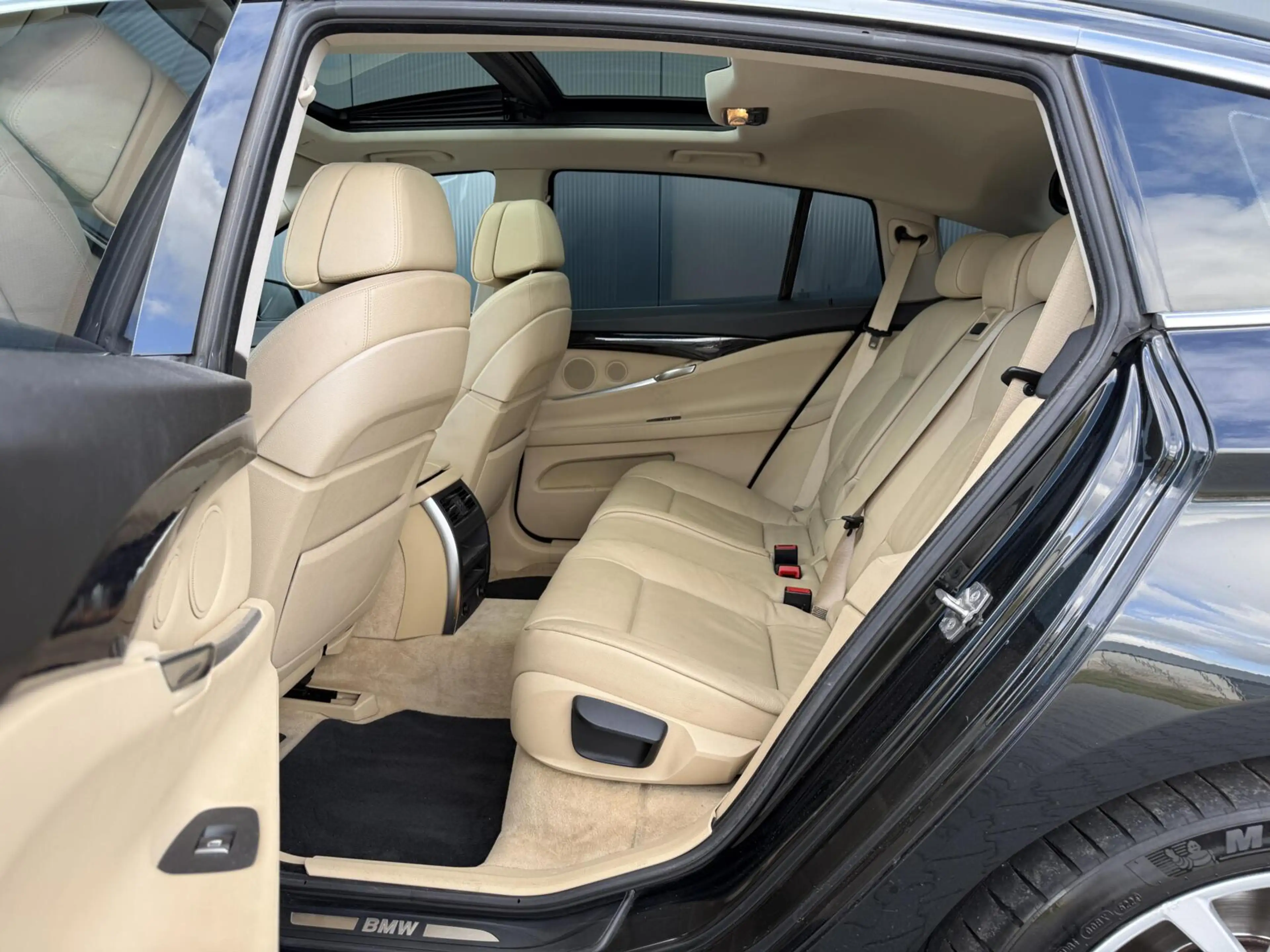 BMW 535 5-serie Gran Turismo 535I Executive Leder - Pano - — photo 19