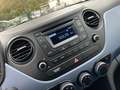 Hyundai i10 1.2 64kW Klima Sitzheizung Tempomat TÜV NEU Gris - thumbnail 23
