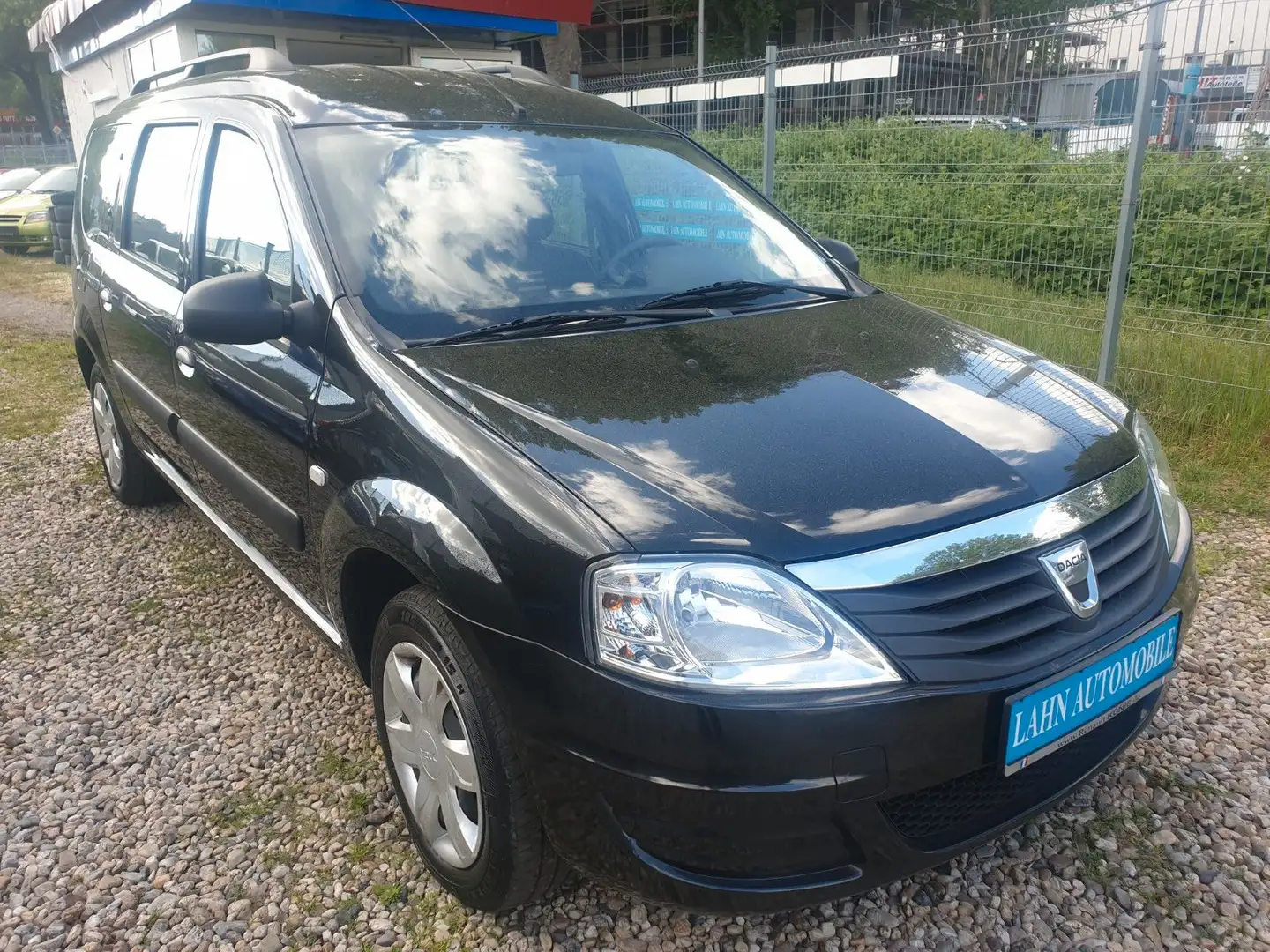 Dacia Logan MCV Kombi*7-Sitzer*1-Hand*TÜV-Neu* Noir - 1
