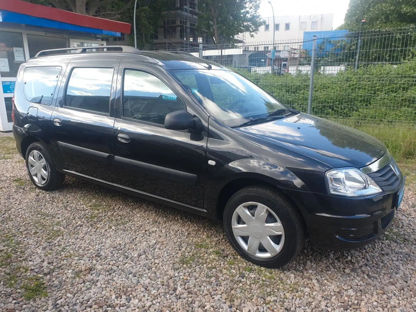 Dacia Logan MCV Kombi*7-Sitzer*1-Hand*TÜV-Neu* Noir - 2