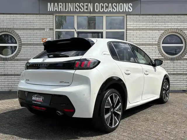 Peugeot 208 view 24