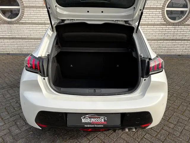 Peugeot 208 view 22