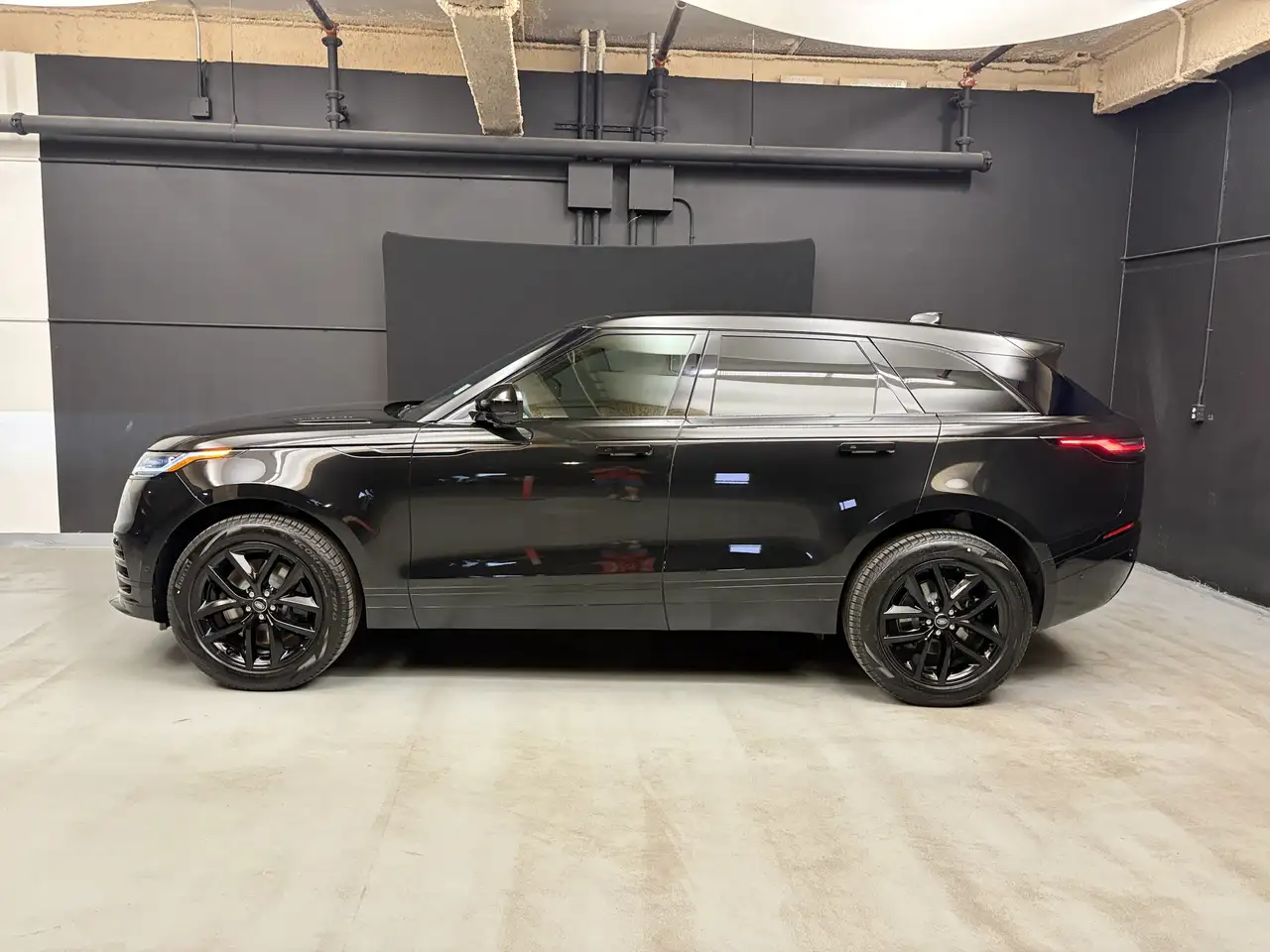Land Rover Range Rover Velar снимка Land Rover Range Rover Velar