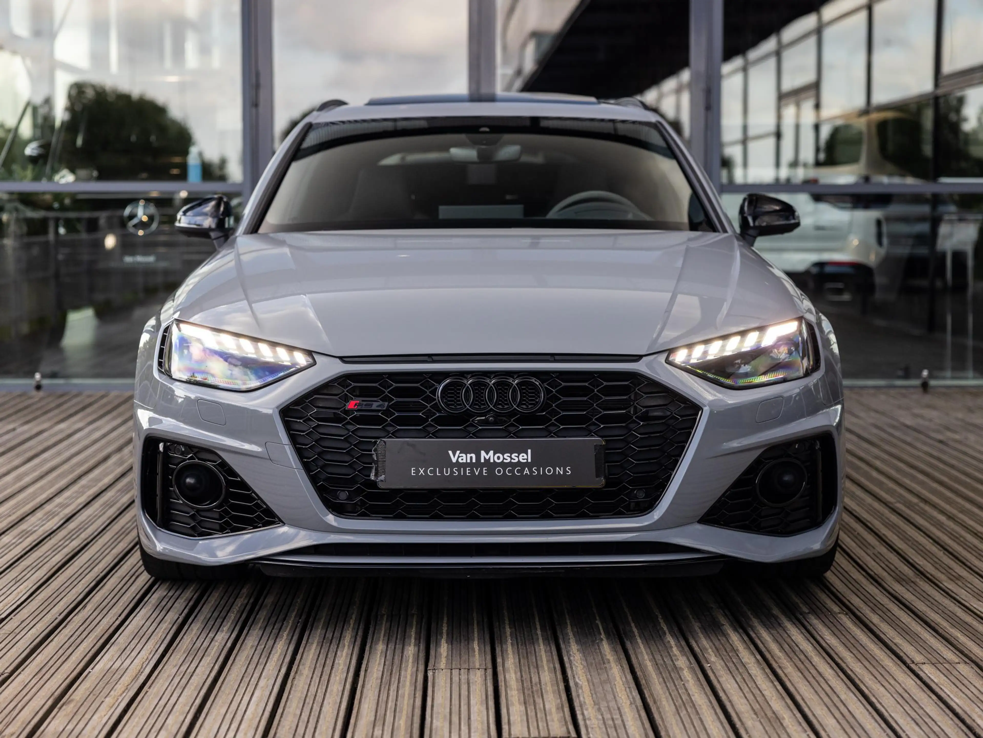 Audi RS4 Avant 2.9 TFSI RS 4 quattro competition plus kuips — photo 2
