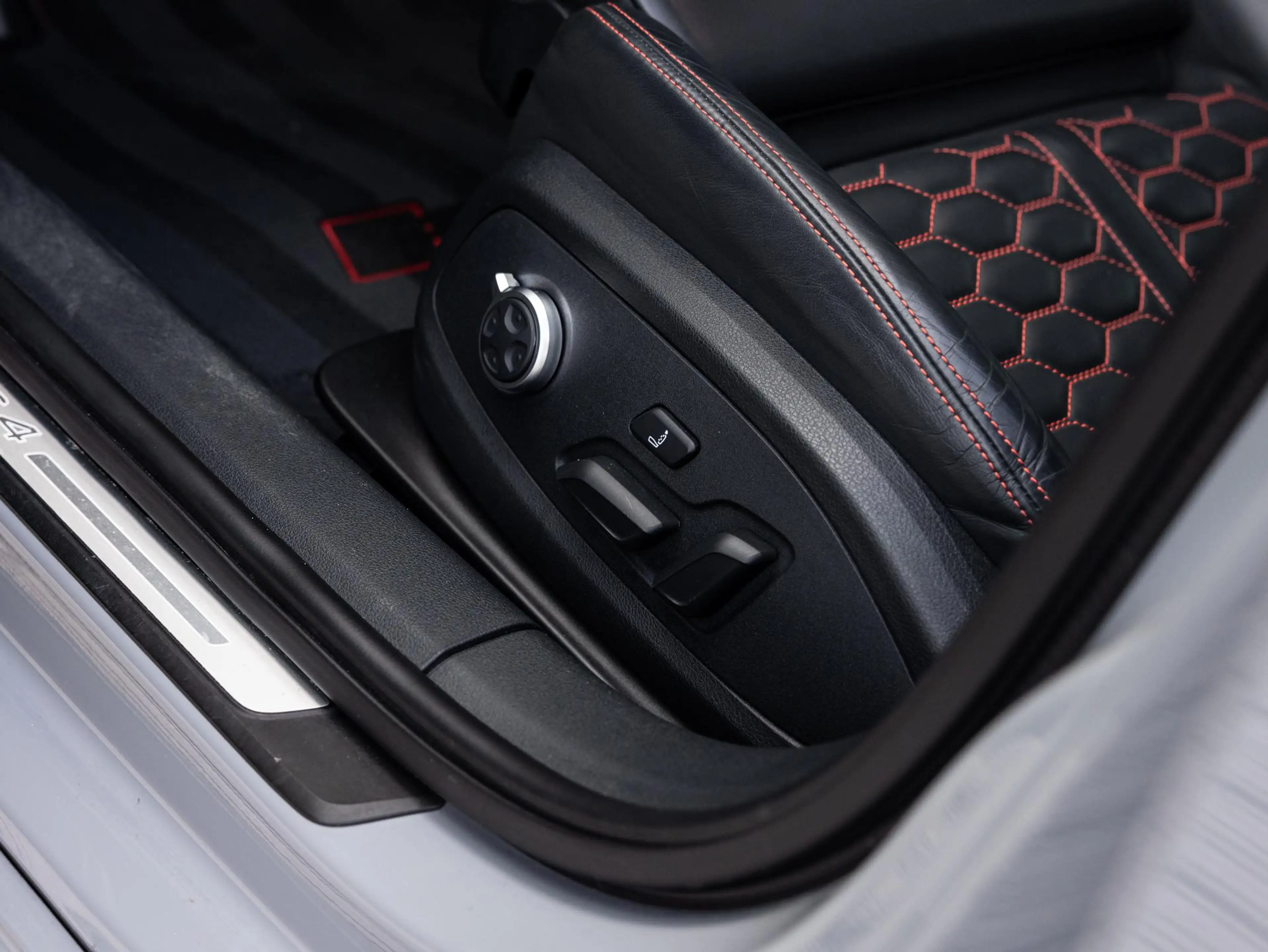Audi RS4 Avant 2.9 TFSI RS 4 quattro competition plus kuips — photo 9